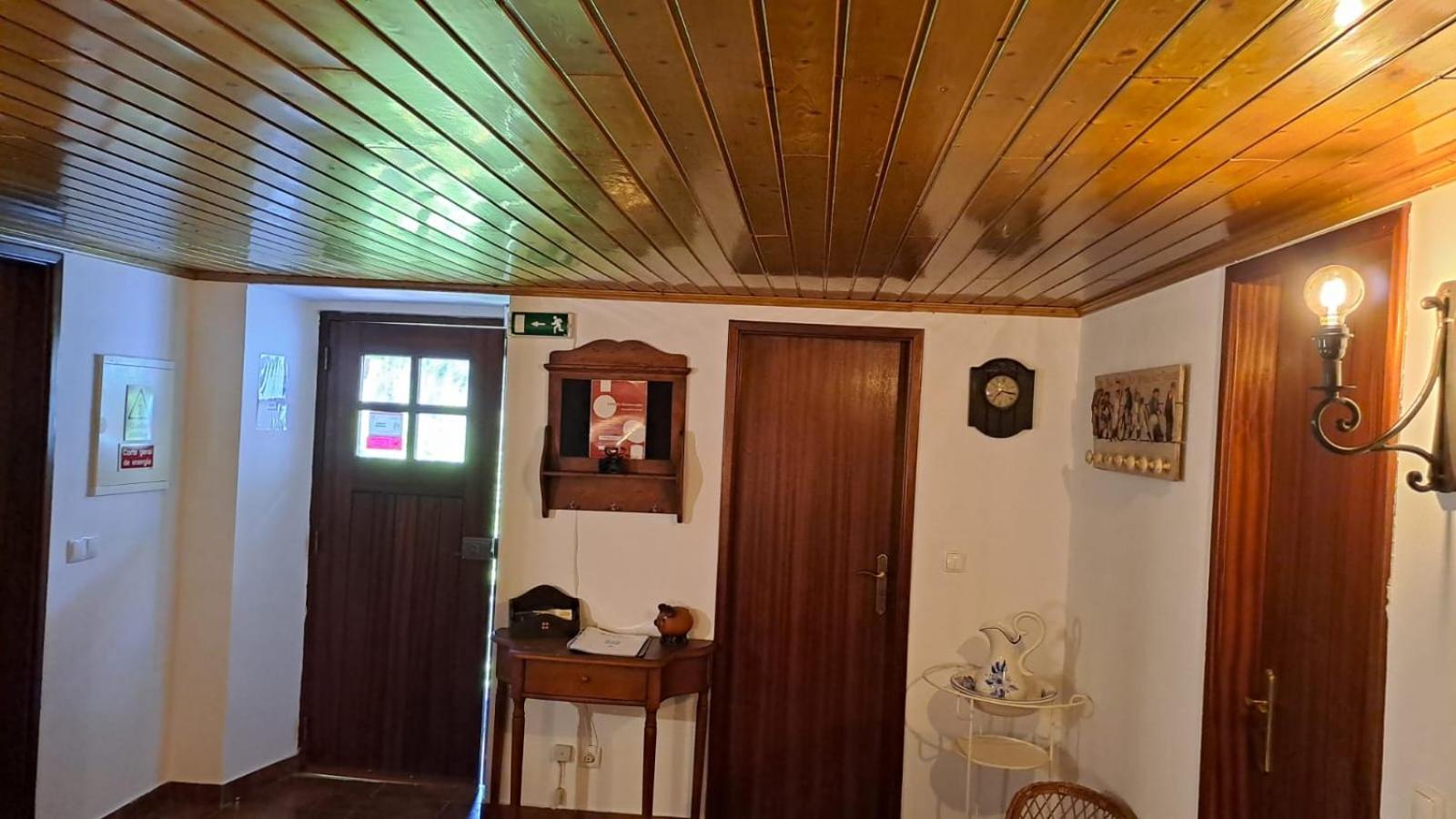 Вилла Casa Da Milharica Фигейро-душ-Виньюш Экстерьер фото